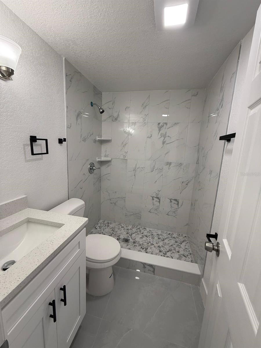 427 40TH AVE S — photo 13