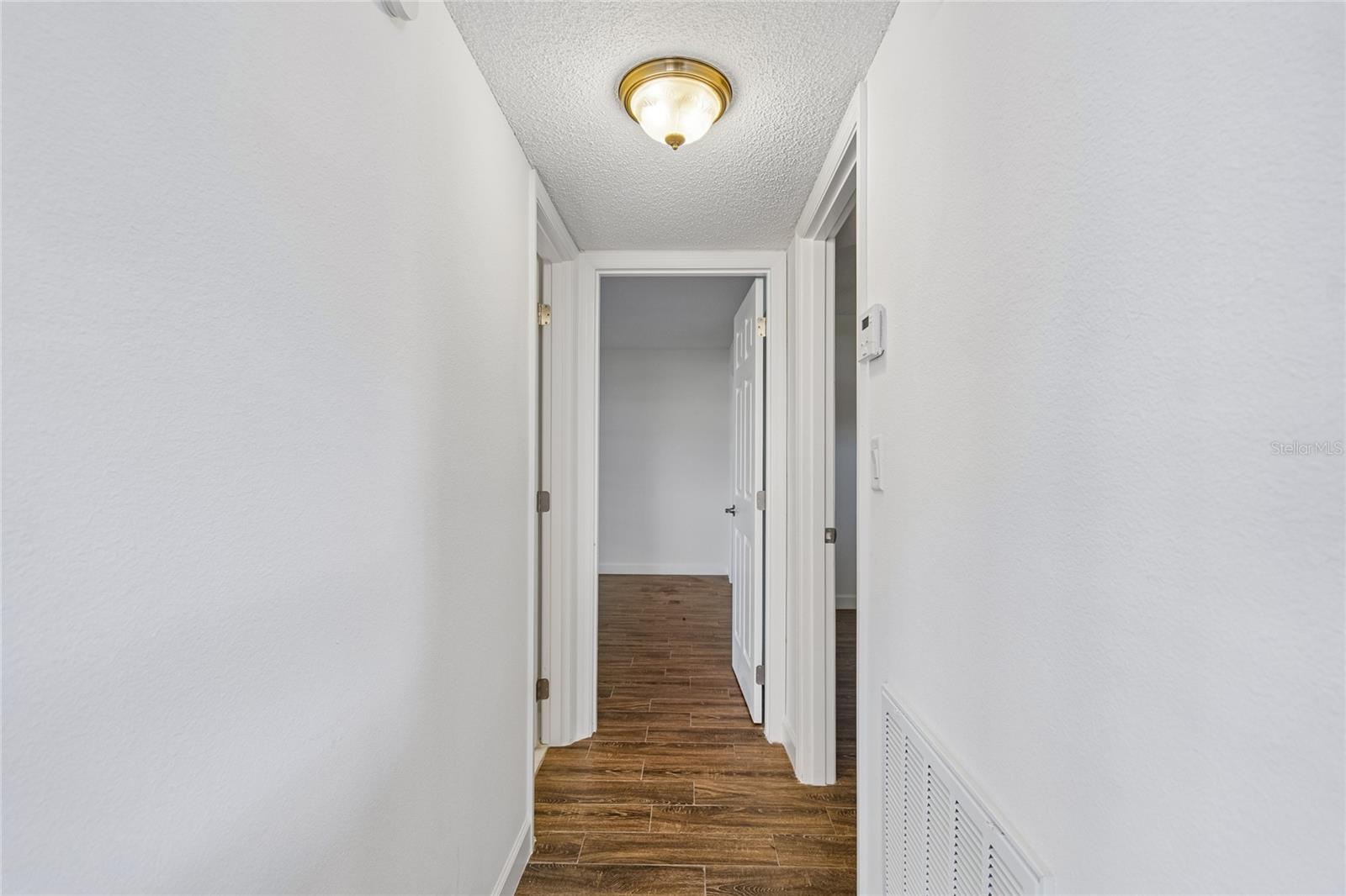 4575 COVE CIR #101 — photo 24