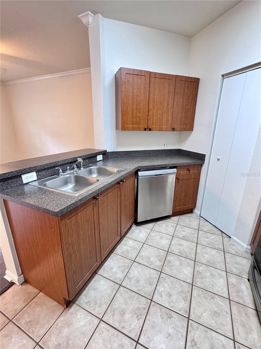 2249 PORTOFINO PL #22-2217 — photo 5