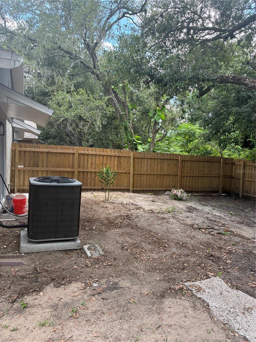 3830 VALLEY TREE DR — photo 11