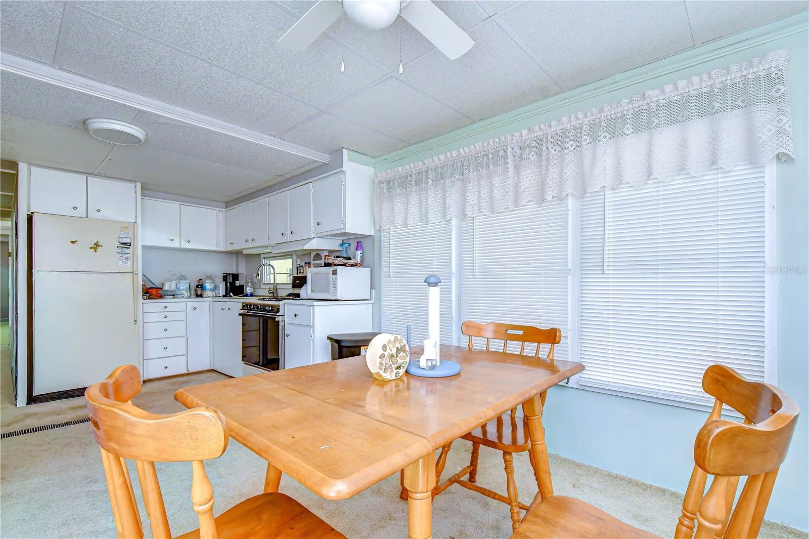 37344 HAMMOND DR — photo 21