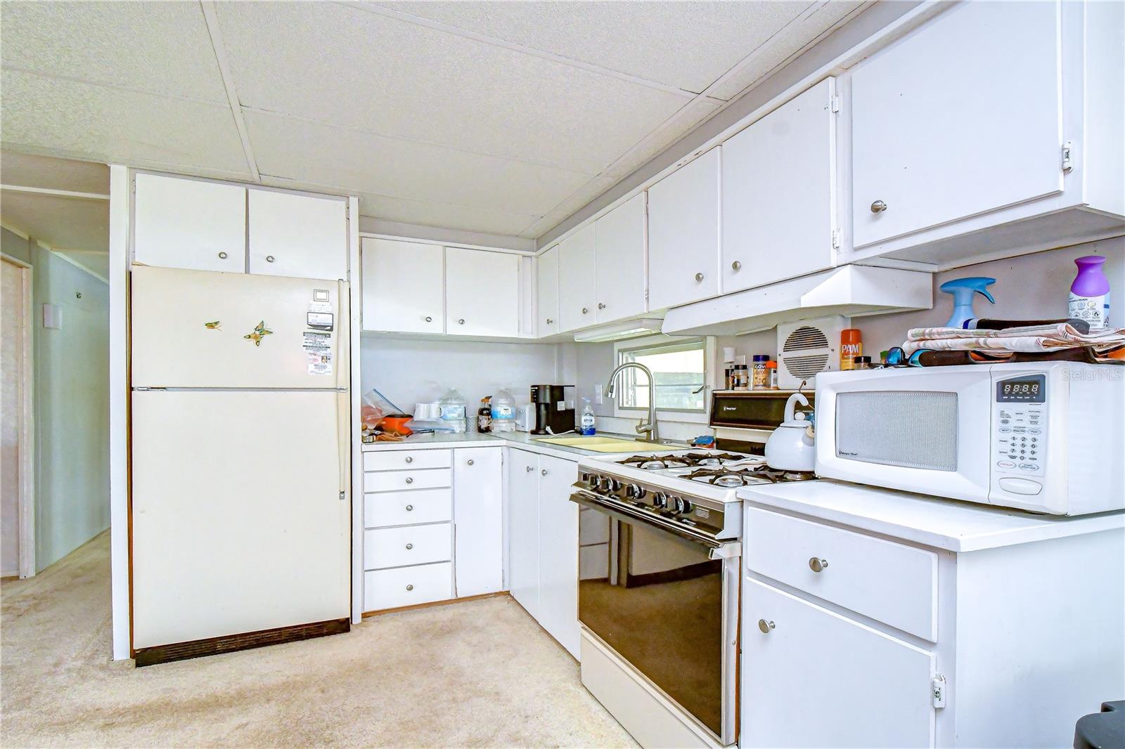 37344 HAMMOND DR — photo 22