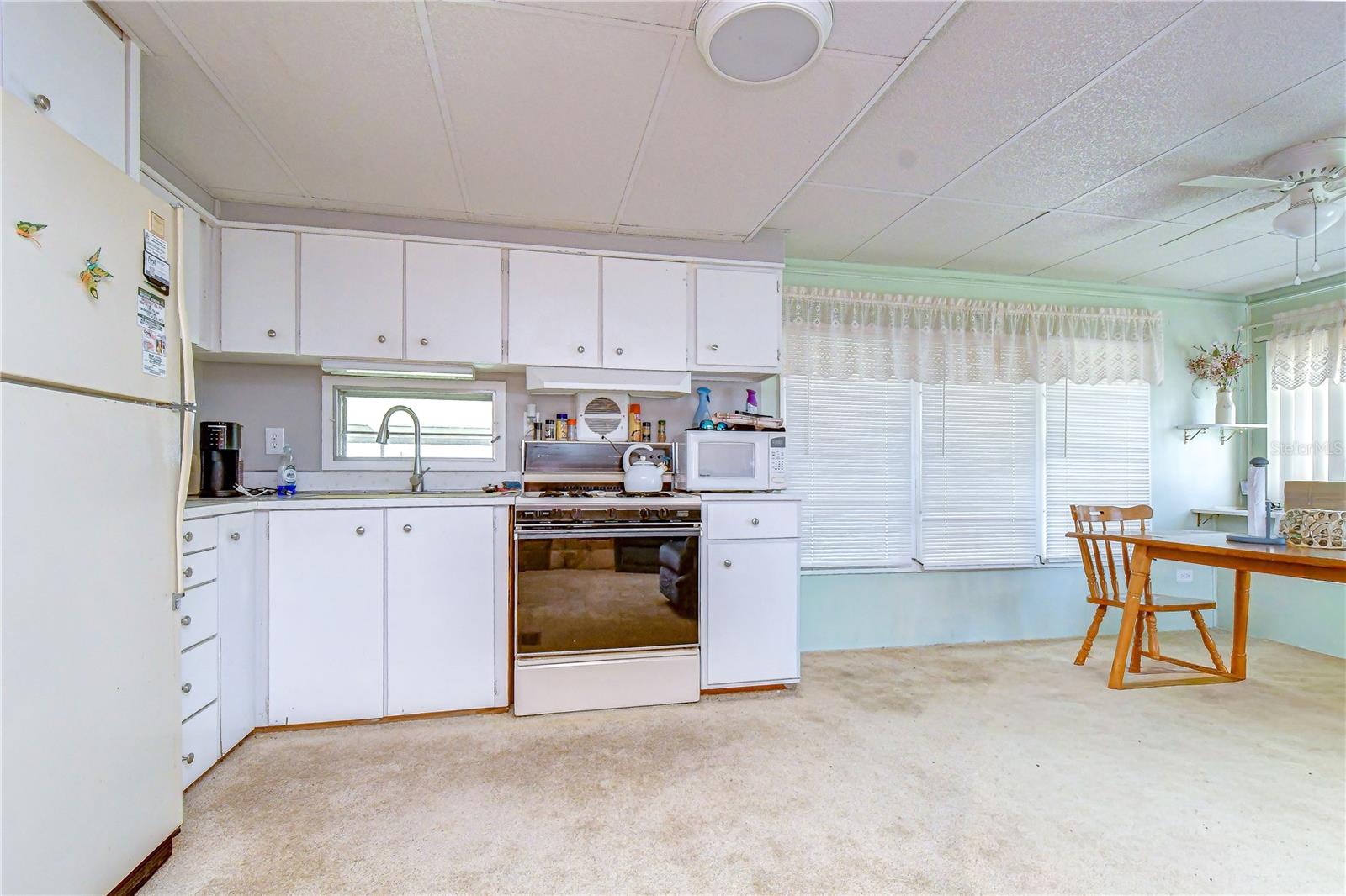 37344 HAMMOND DR — photo 18