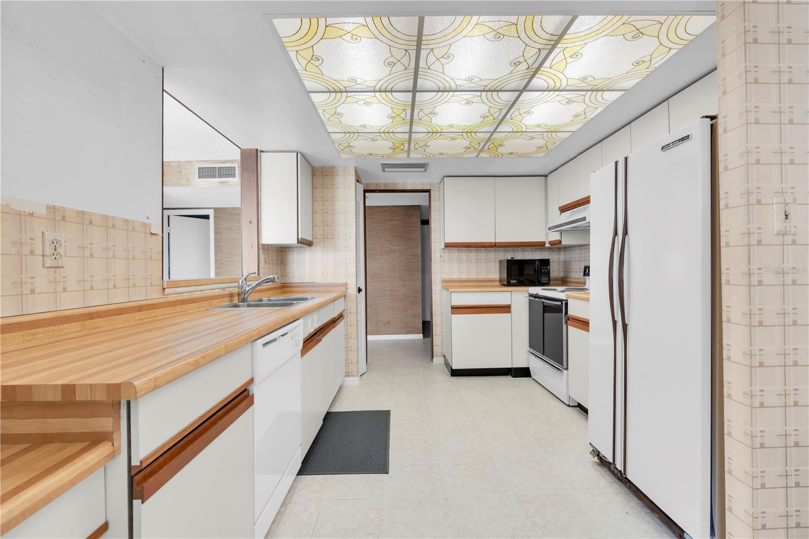 7600 BAYSHORE DR #701 — photo 11