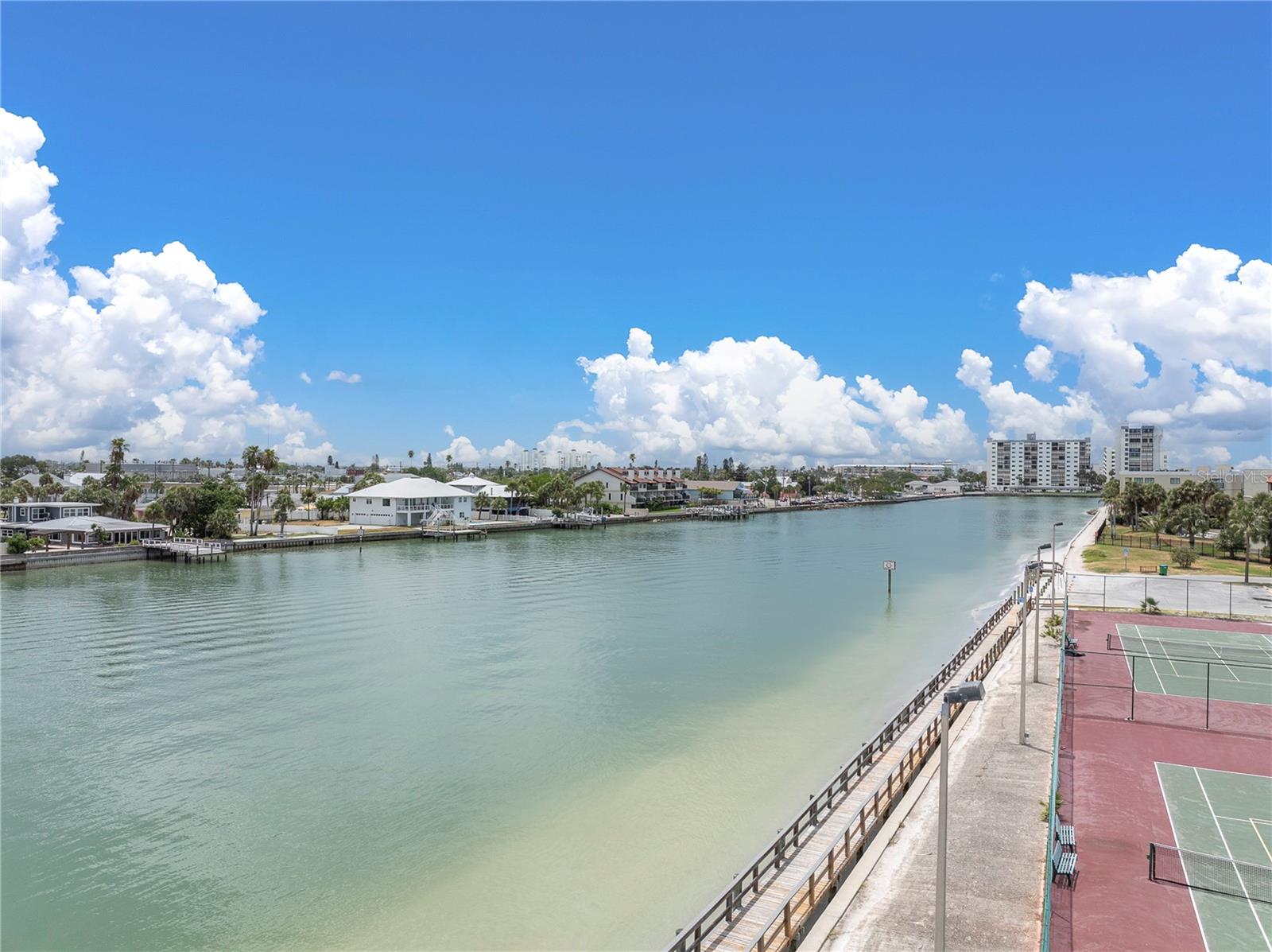 7600 BAYSHORE DR #701 — photo 33