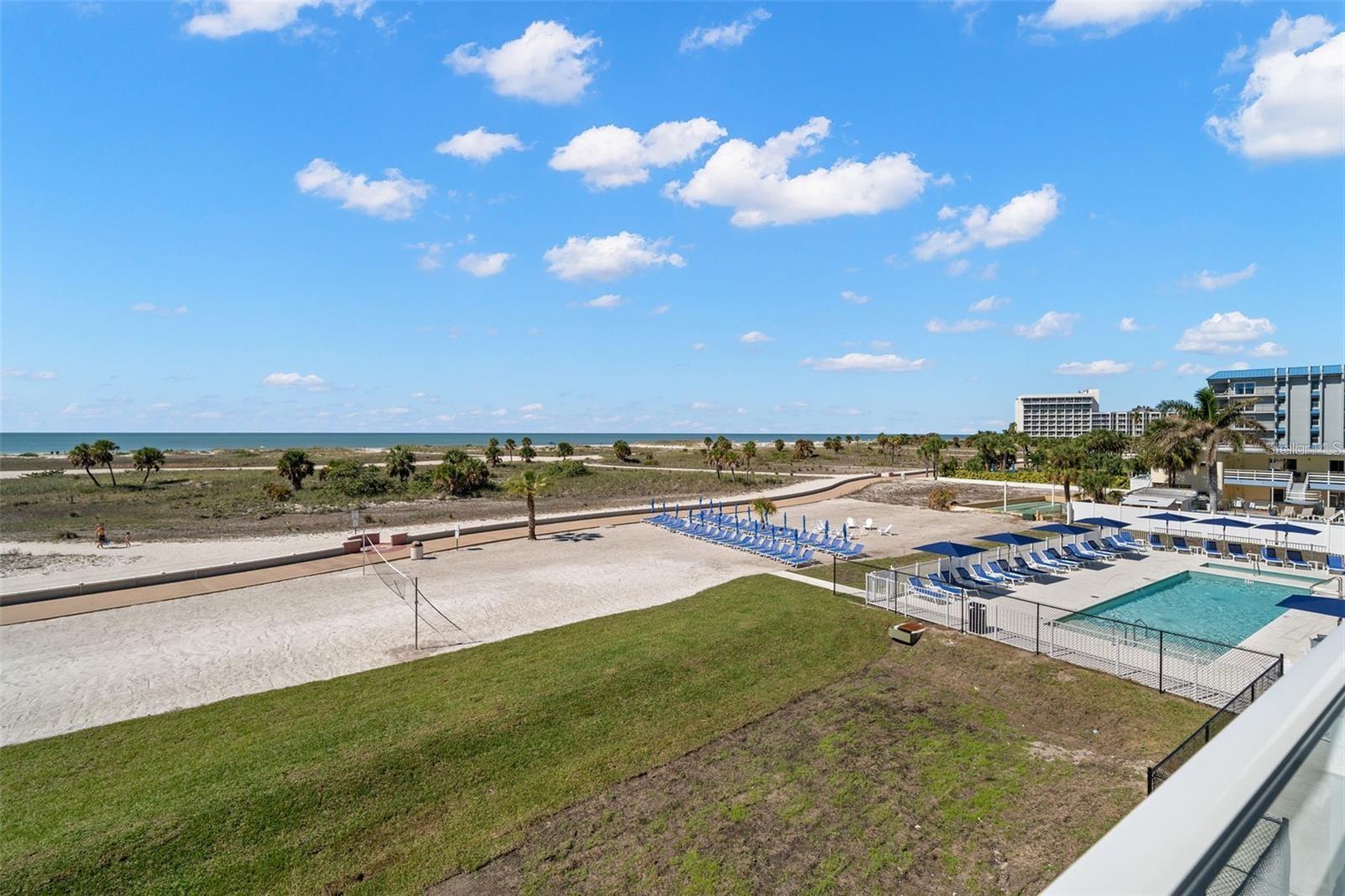 11500 GULF BLVD #304 — photo 35