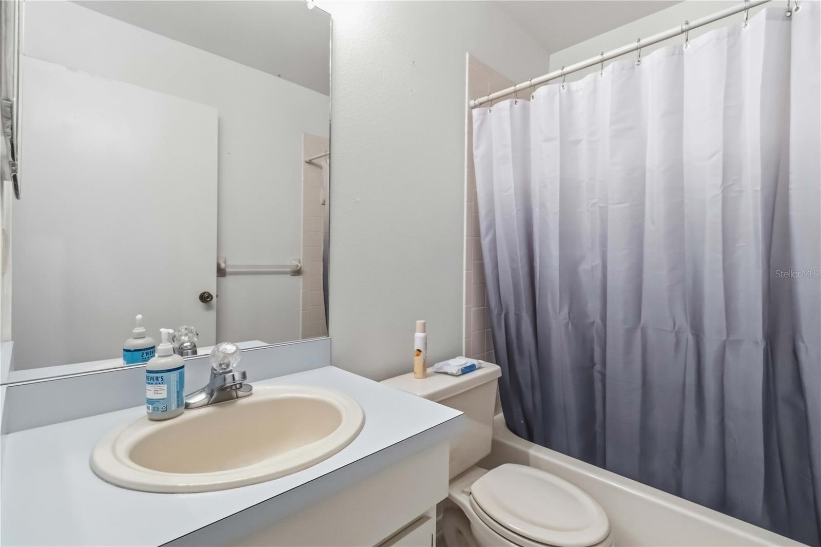 13437 BEECHBERRY DR — photo 19