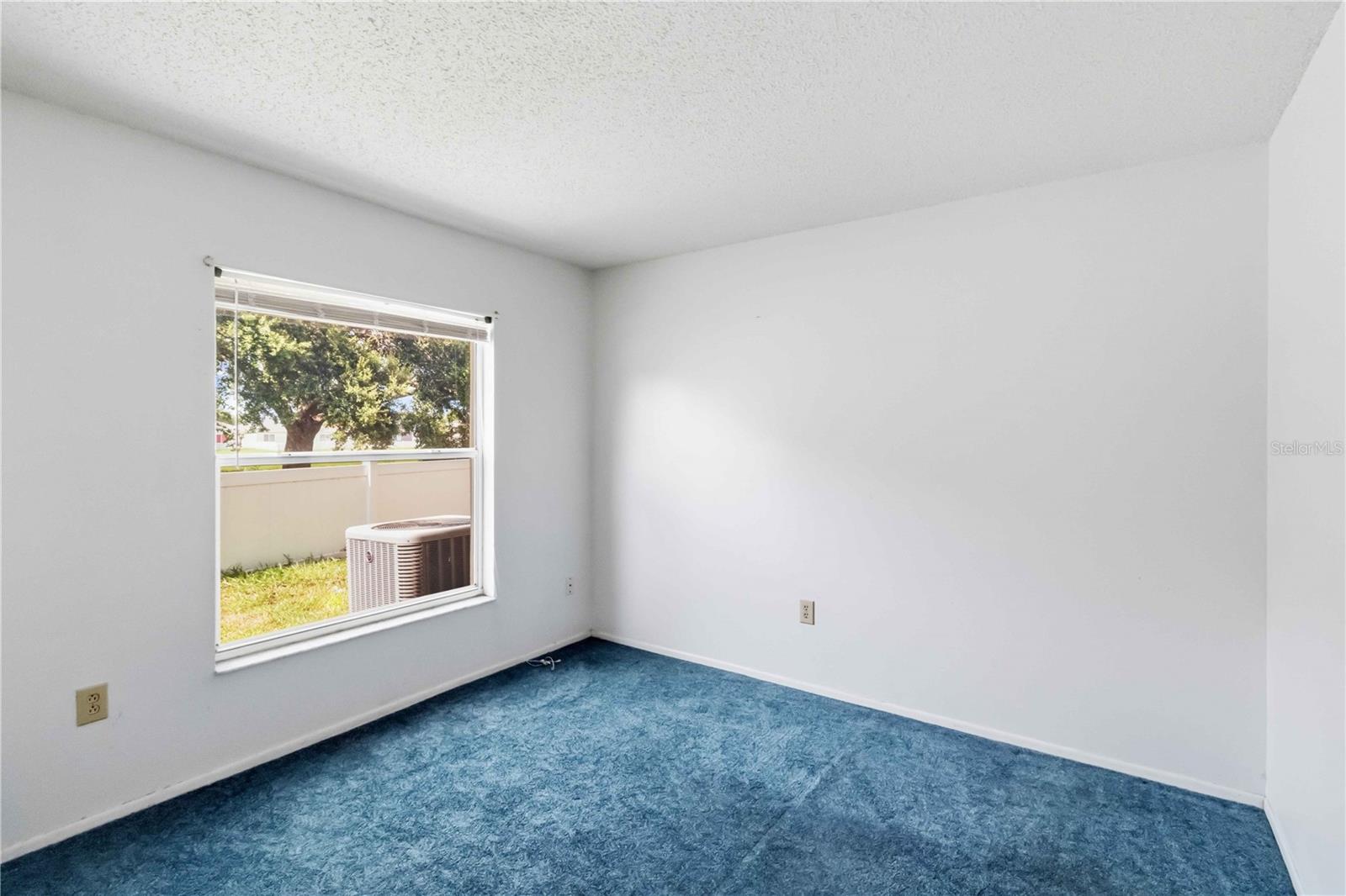 13437 BEECHBERRY DR — photo 20