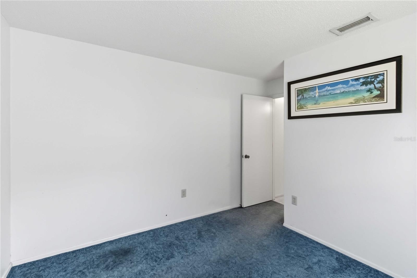 13437 BEECHBERRY DR — photo 22