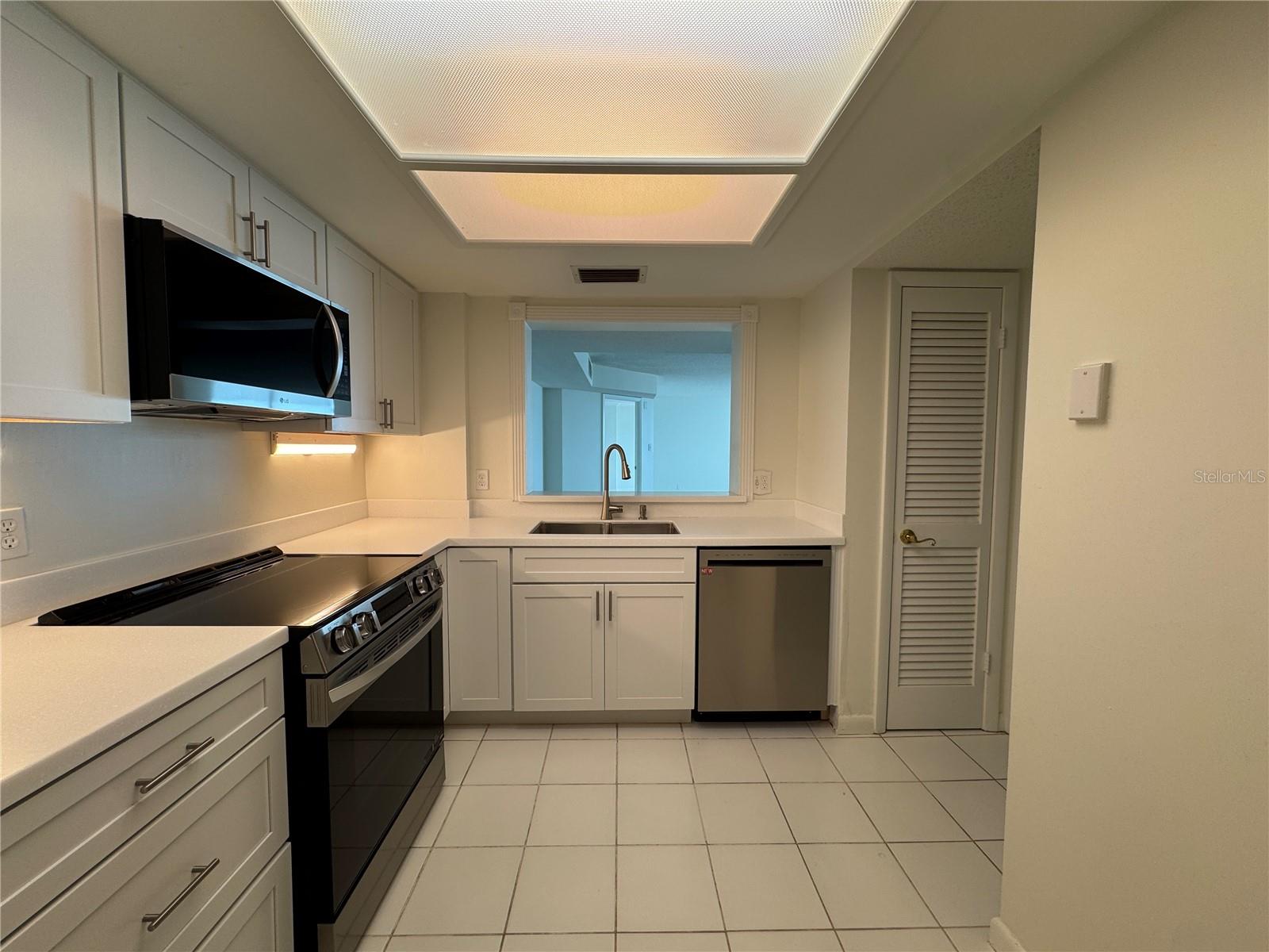2611 BAYSHORE BLVD #1805 — photo 8