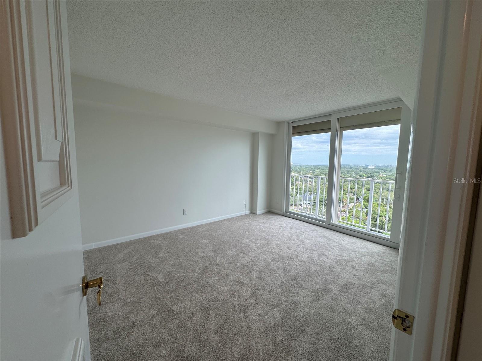 2611 BAYSHORE BLVD #1805 — photo 33