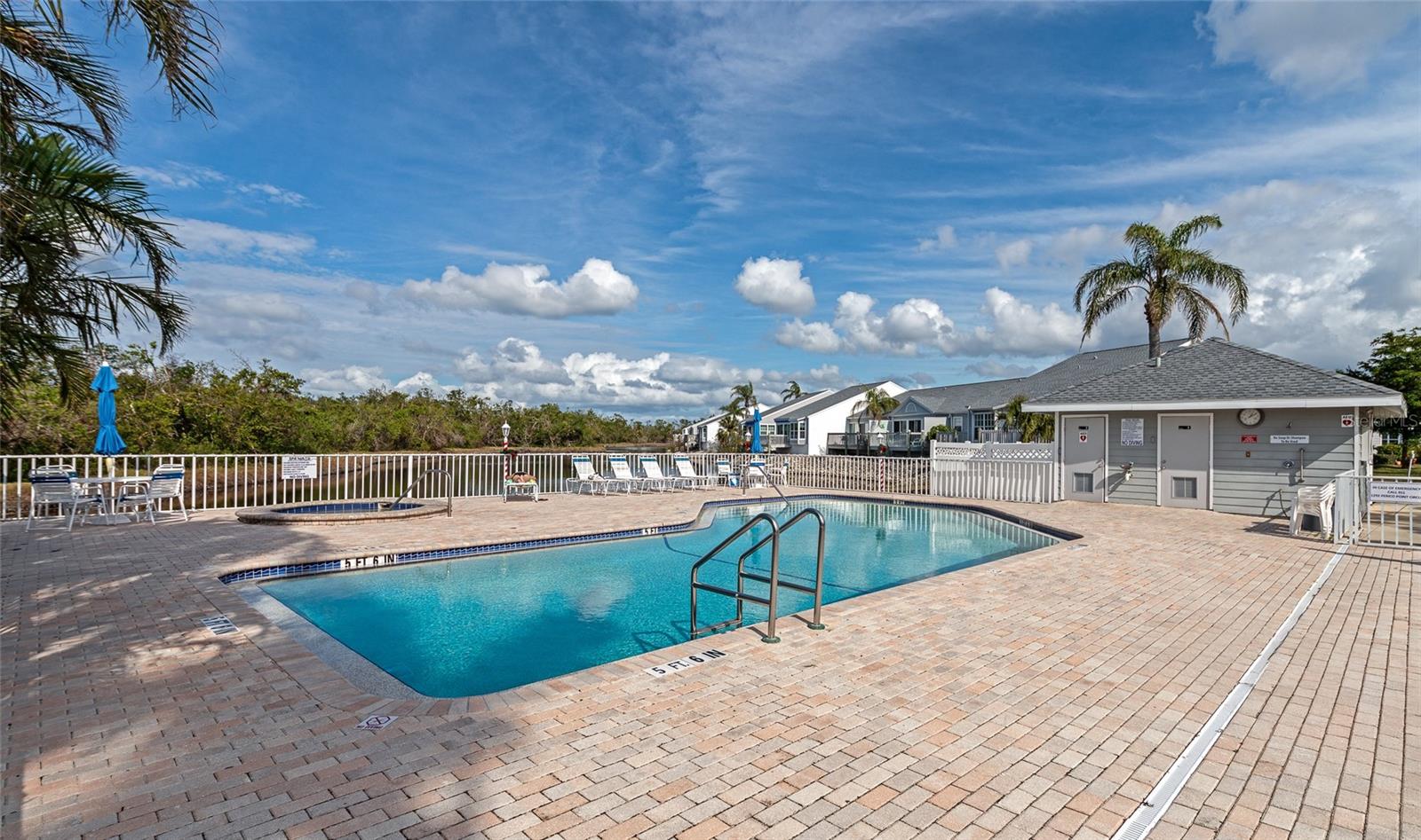 1240 SPOONBILL LANDINGS CIR — photo 50
