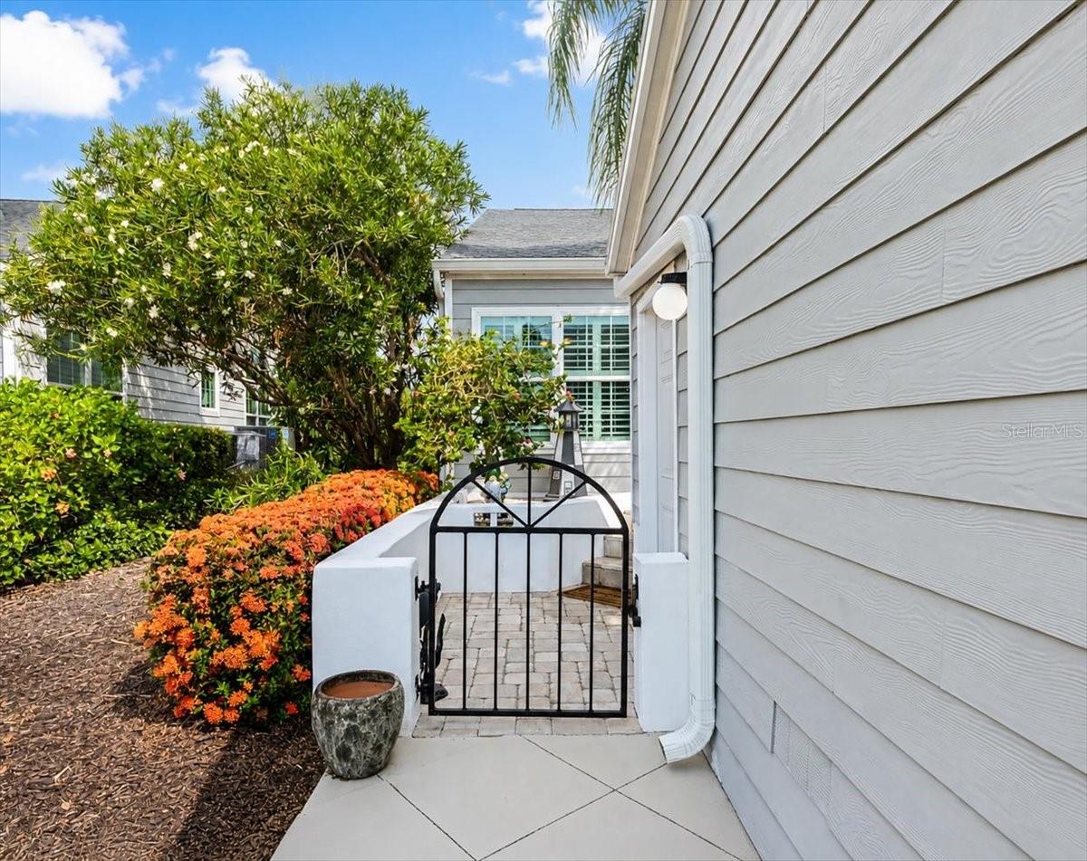 1240 SPOONBILL LANDINGS CIR — photo 4