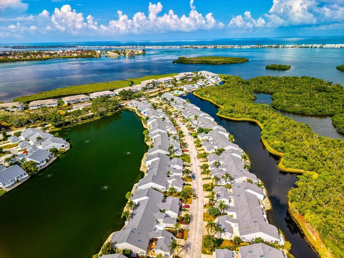 1240 SPOONBILL LANDINGS CIR — photo 47