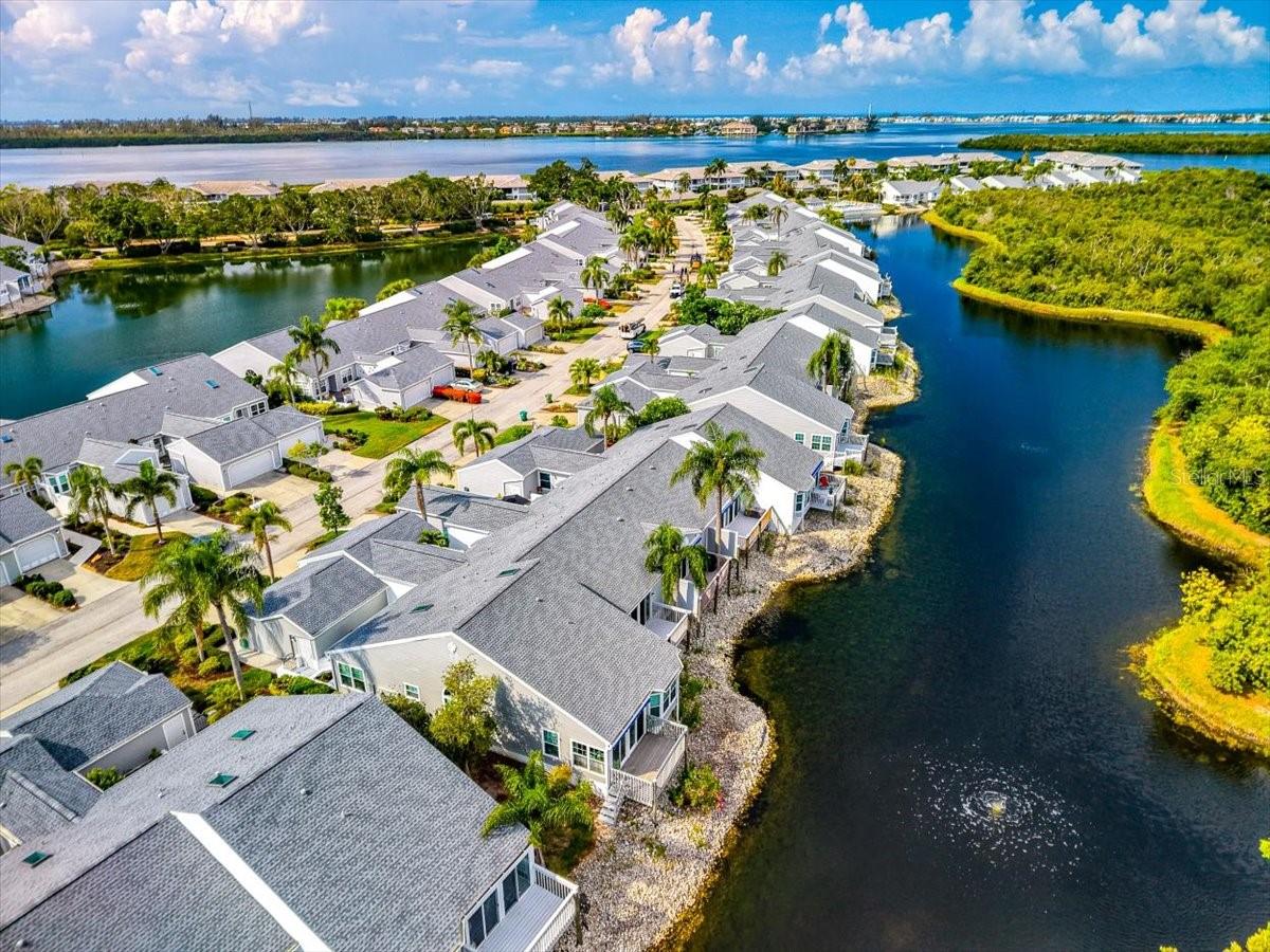 1240 SPOONBILL LANDINGS CIR — photo 43