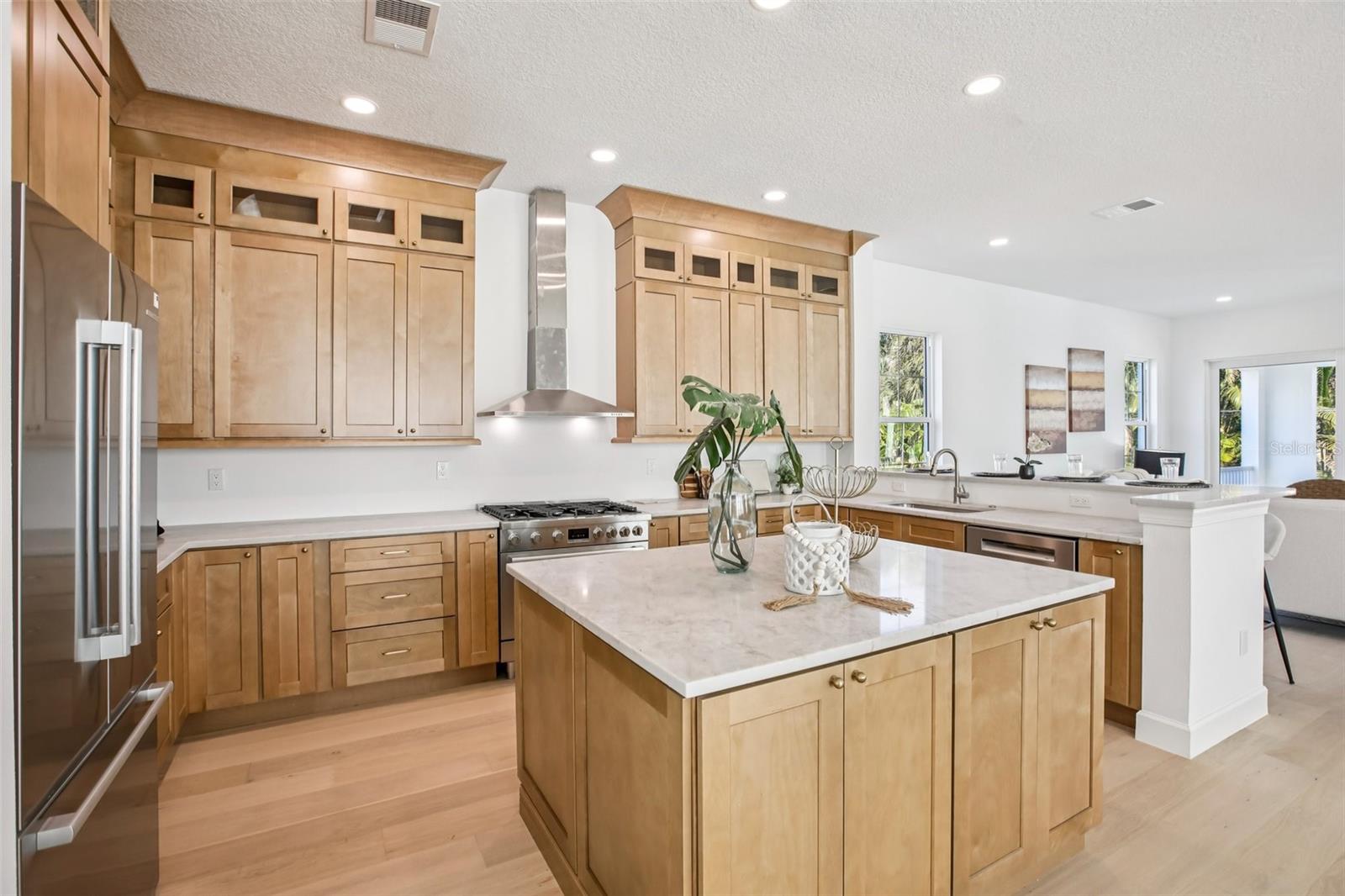 126 RICARDO WAY NE — photo 19