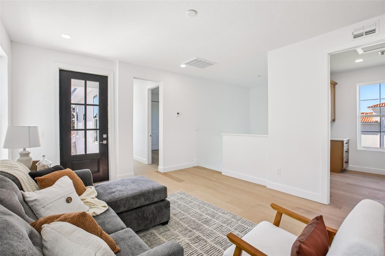 126 RICARDO WAY NE — photo 15
