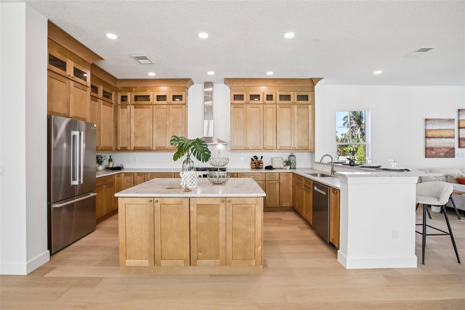 126 RICARDO WAY NE — photo 18