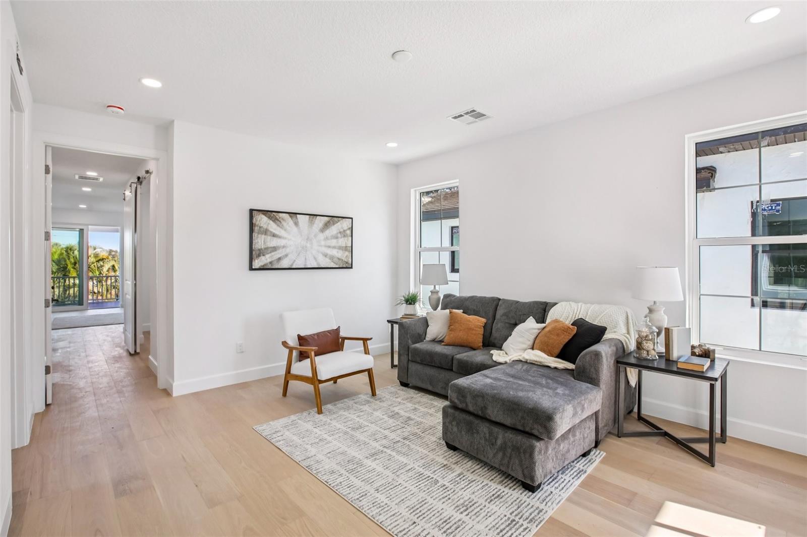 126 RICARDO WAY NE — photo 13