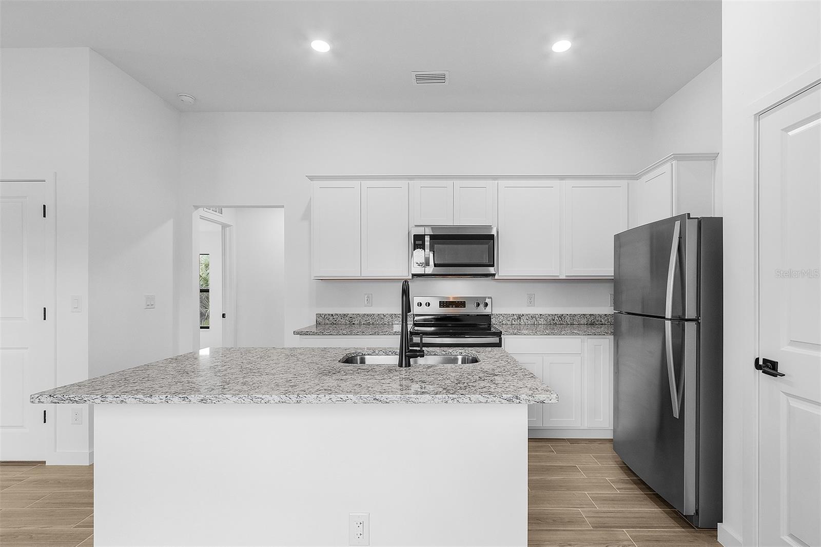 2796 TALLEYRAND AVE — photo 6