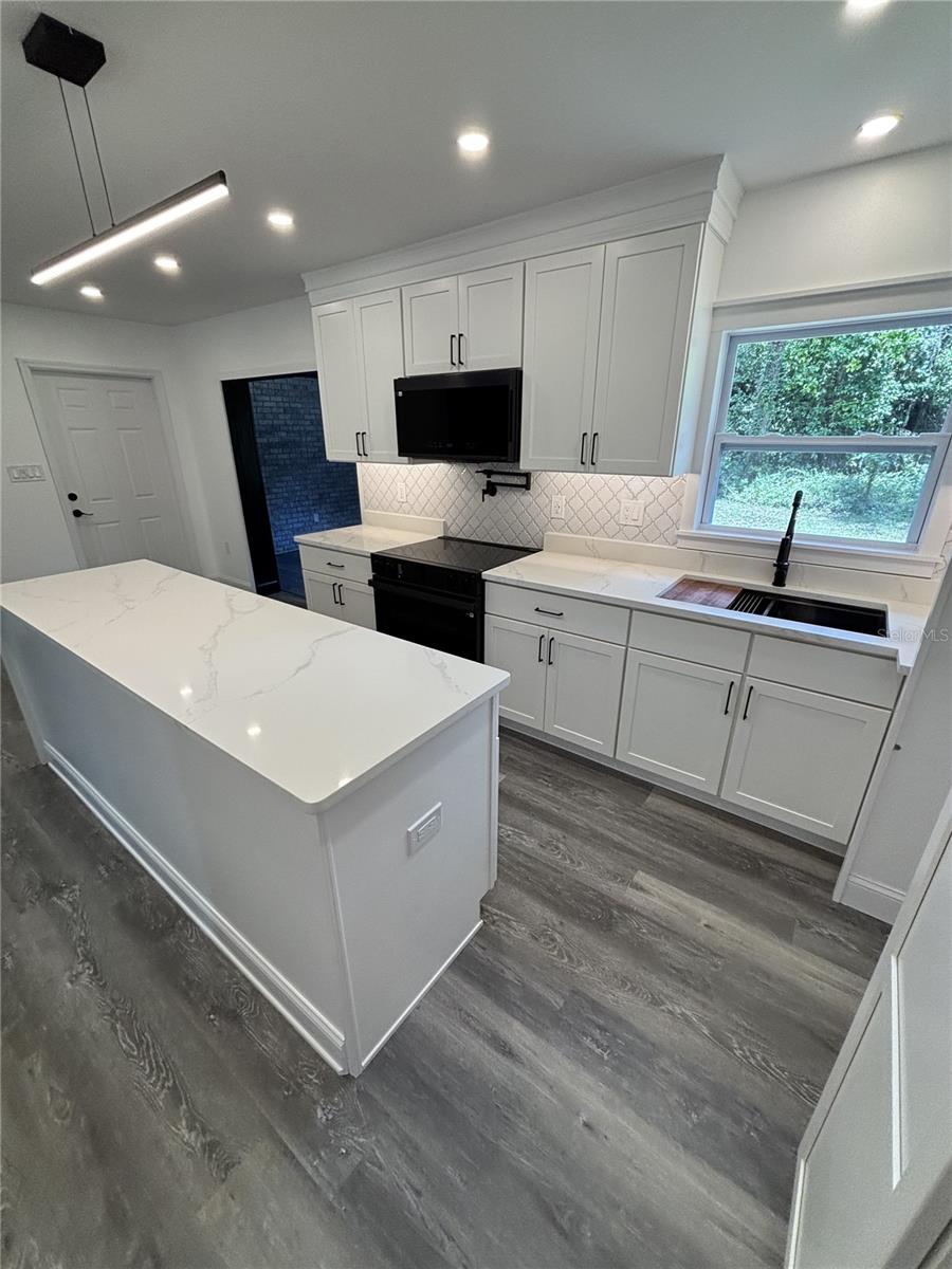 2911 WILLIAMS RD — photo 11