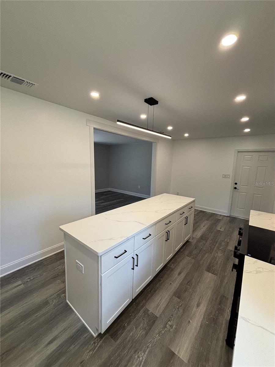 2911 WILLIAMS RD — photo 13