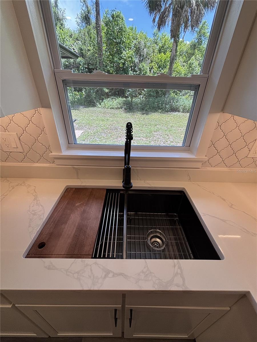 2911 WILLIAMS RD — photo 15