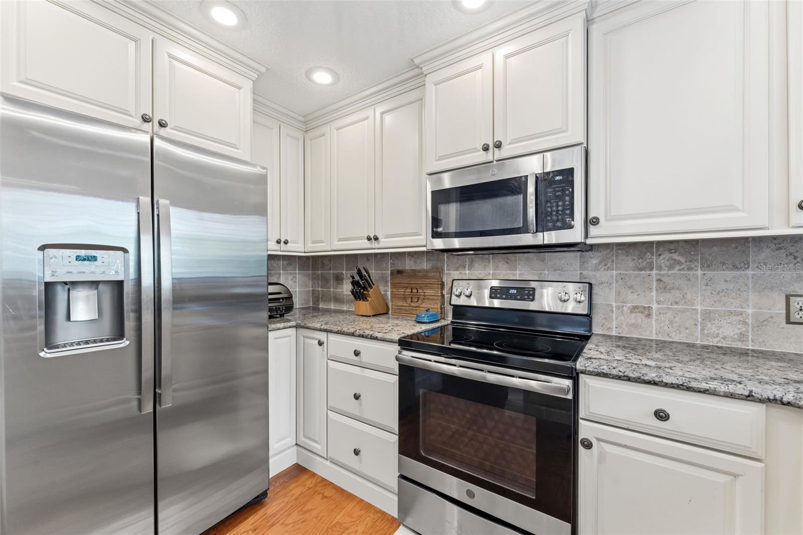 3460 COUNTRYSIDE BLVD #66 — photo 8