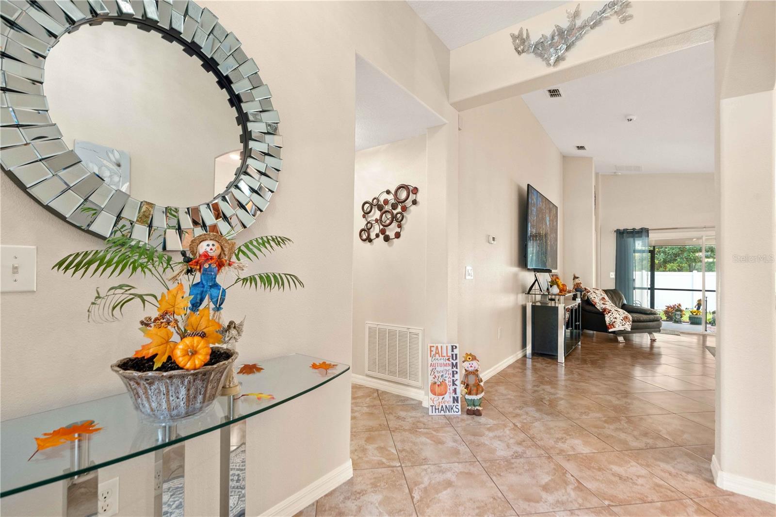 10114 IVES LOOP — photo 9
