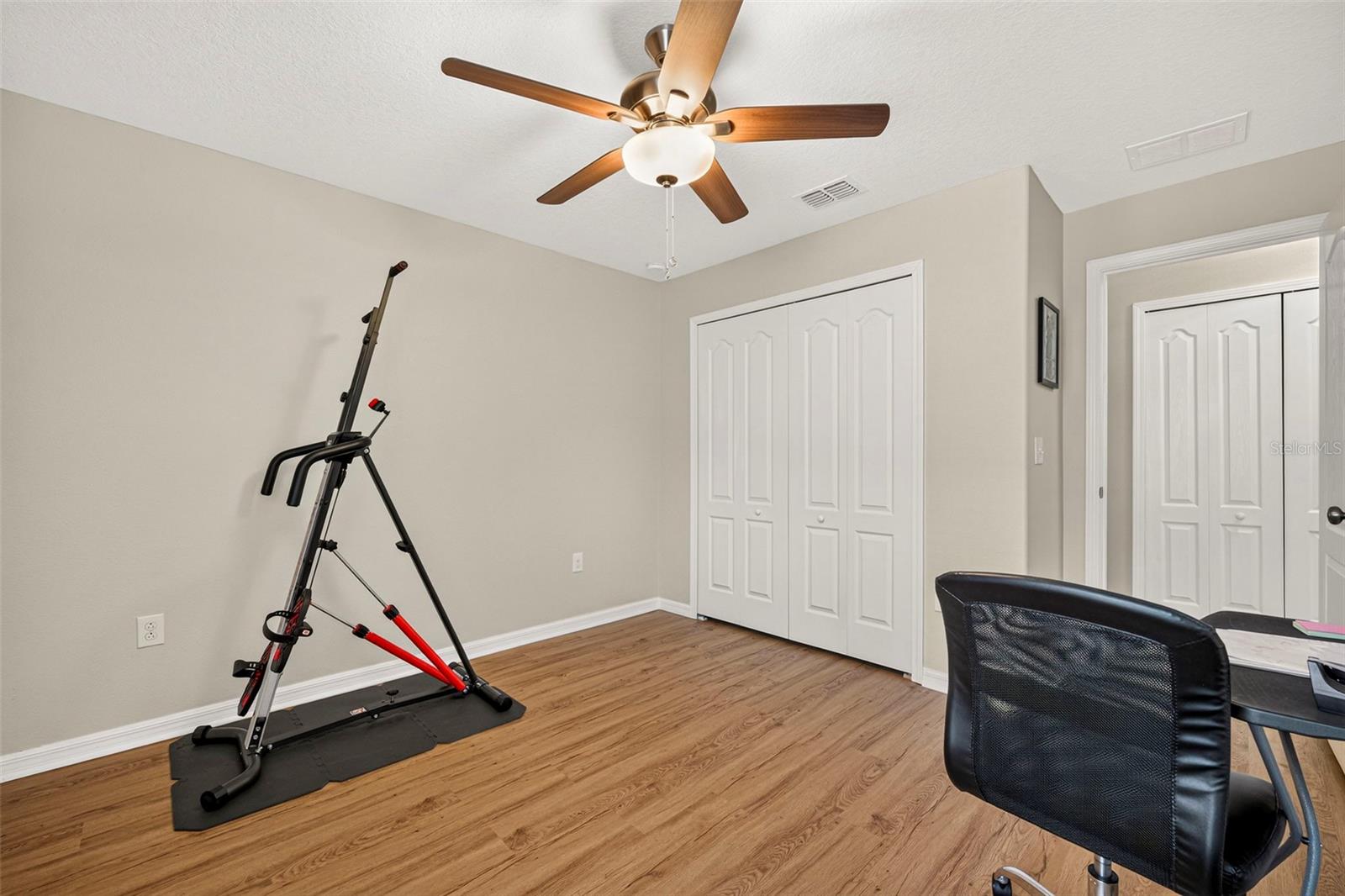 10114 IVES LOOP — photo 43