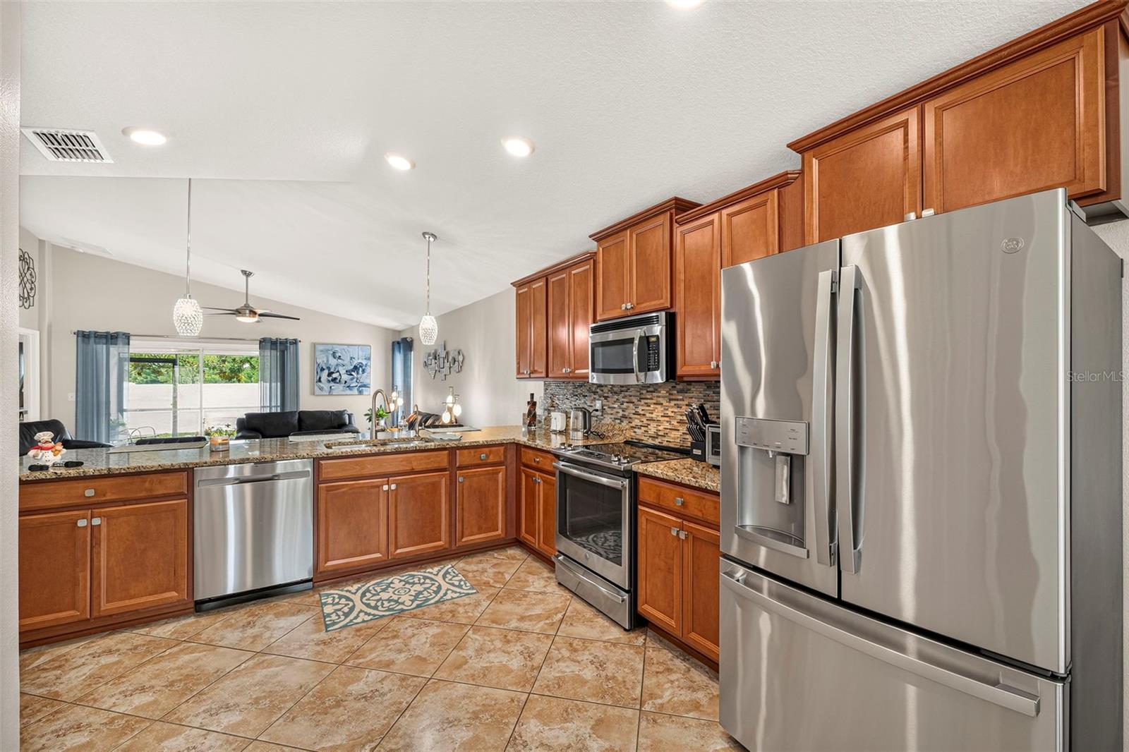 10114 IVES LOOP — photo 17