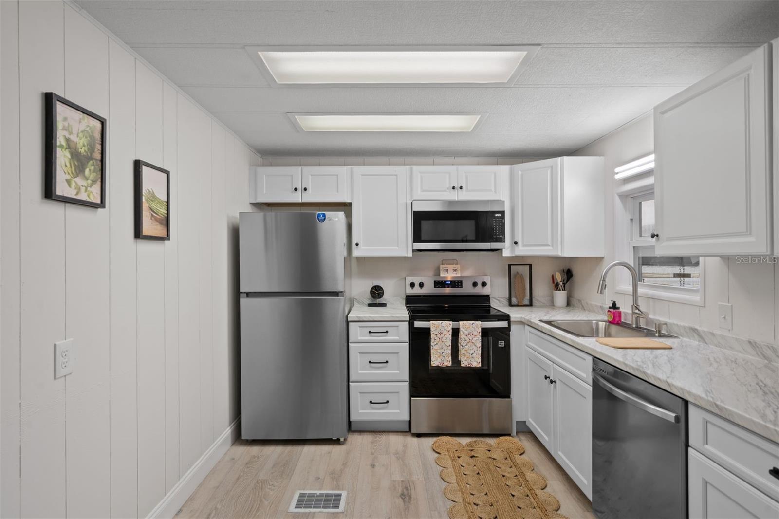 3450 OSAGE DR — photo 8