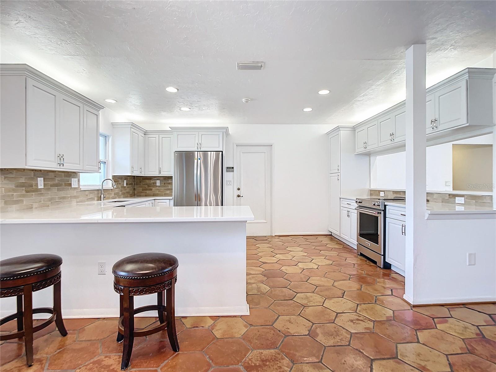 919 KEY WAY — photo 13