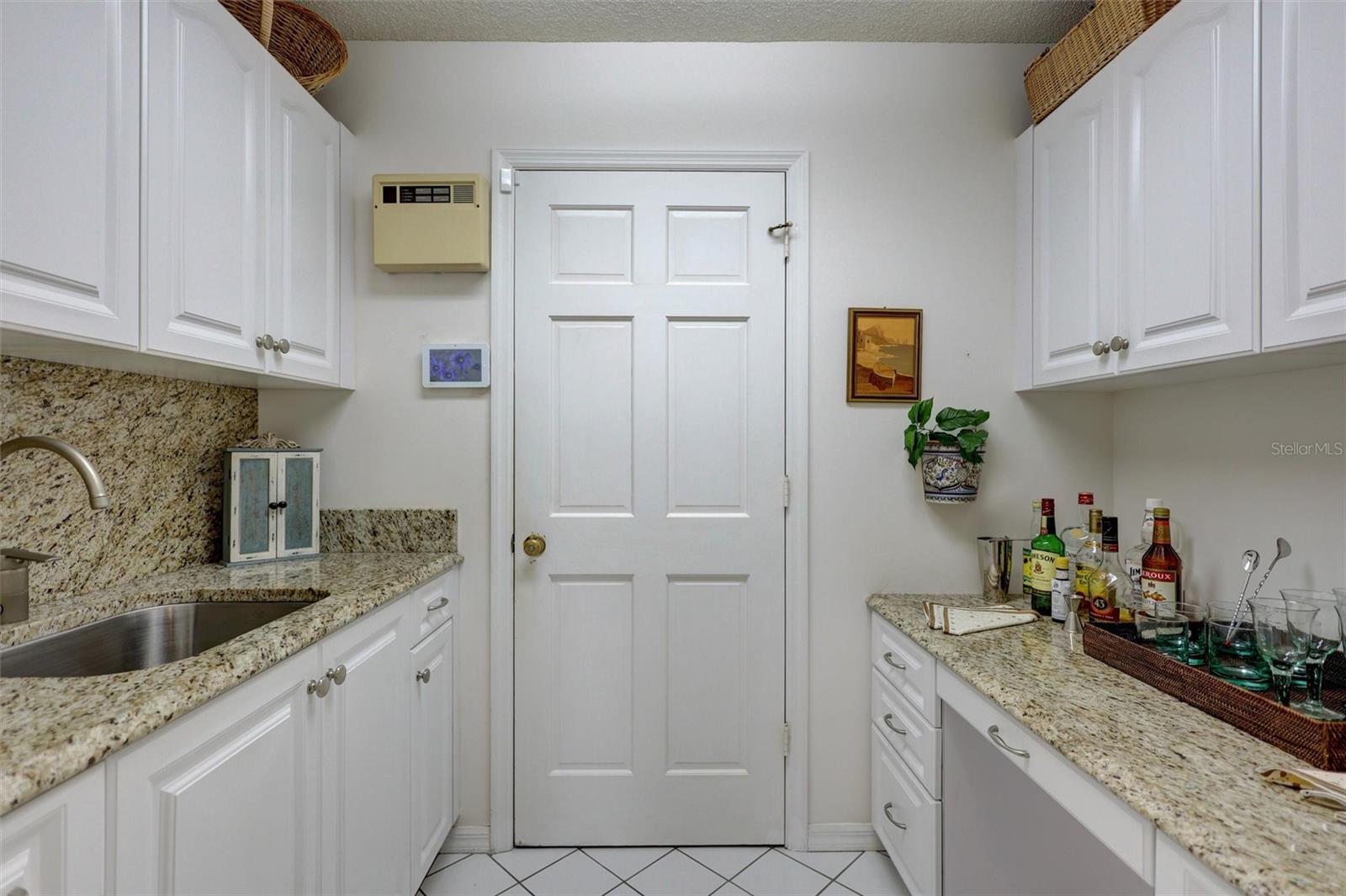 103 INLETS BLVD #103 — photo 31
