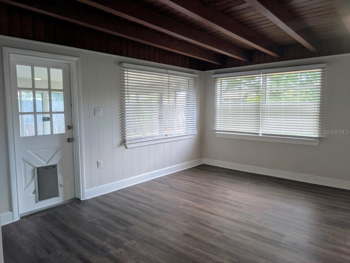 3902 W PAXTON AVE — photo 11