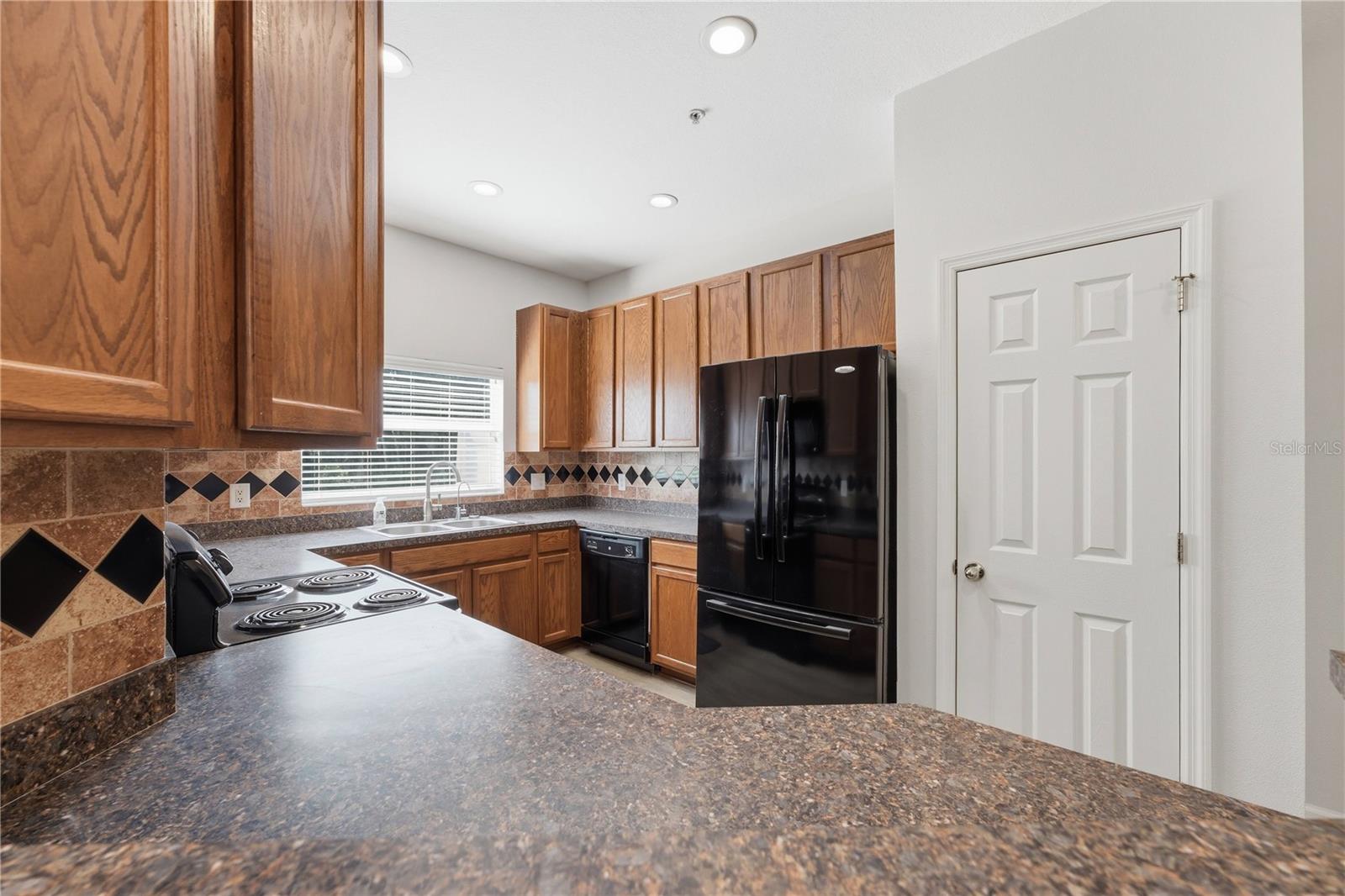 1346 GRANTHAM DR — photo 12
