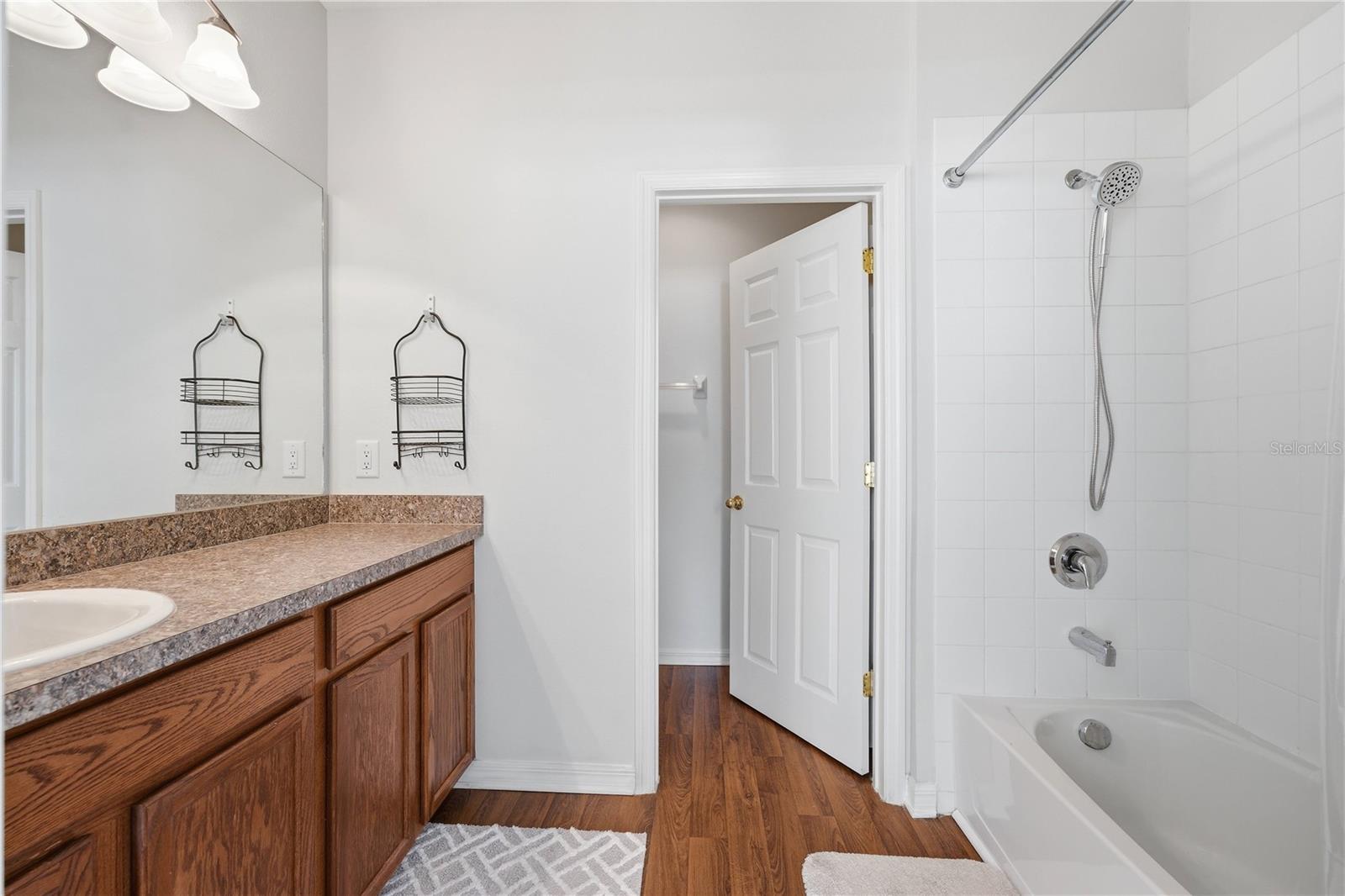1346 GRANTHAM DR — photo 17