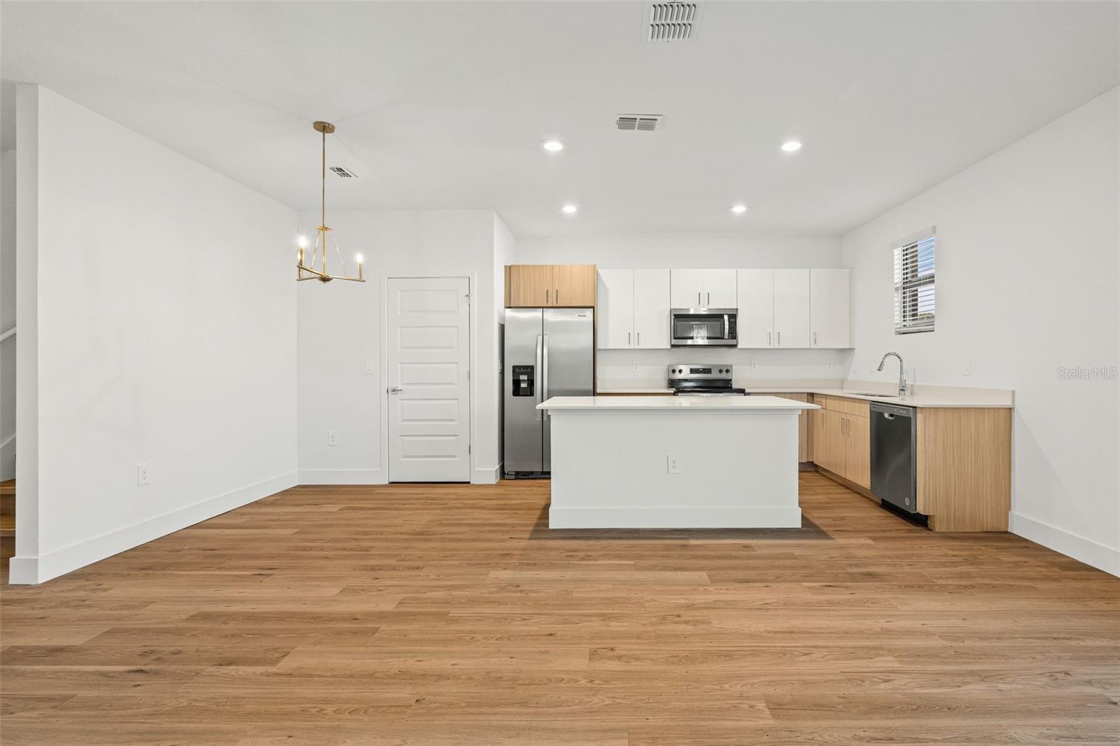 14506 STELLAR PL — photo 10