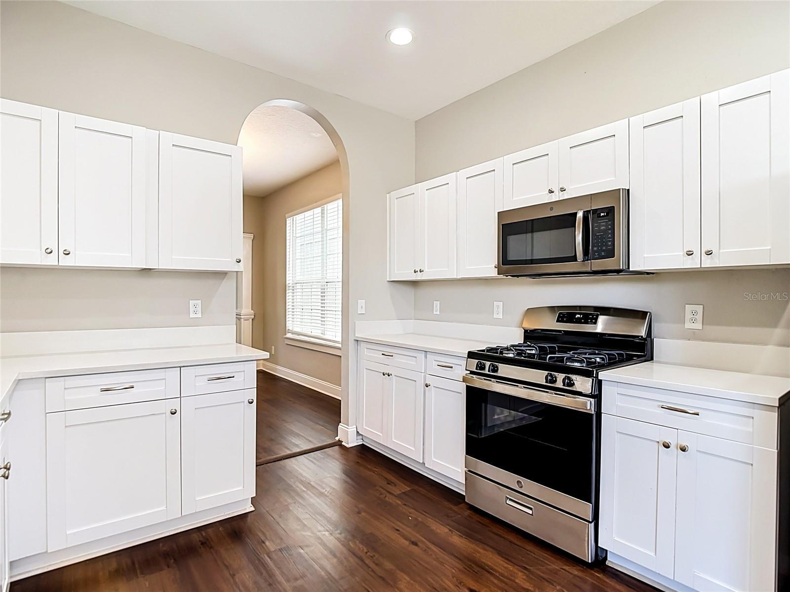 10739 EVENINGWOOD CT — photo 9