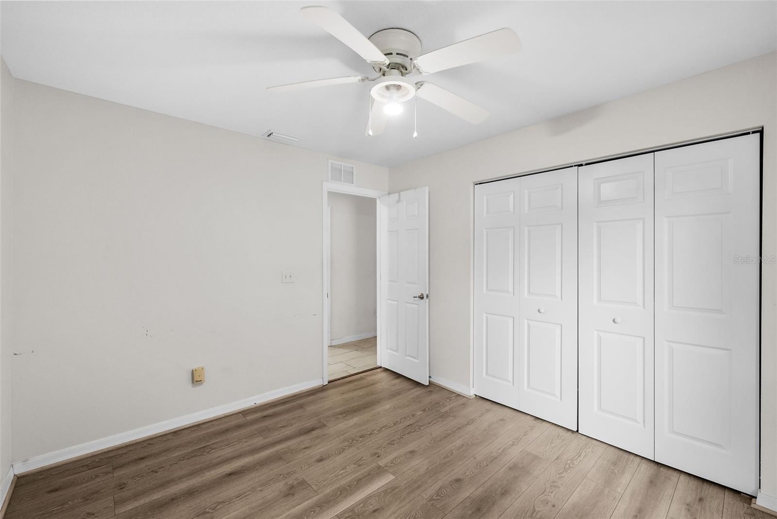 5451 MAC ARTHUR AVE — photo 17