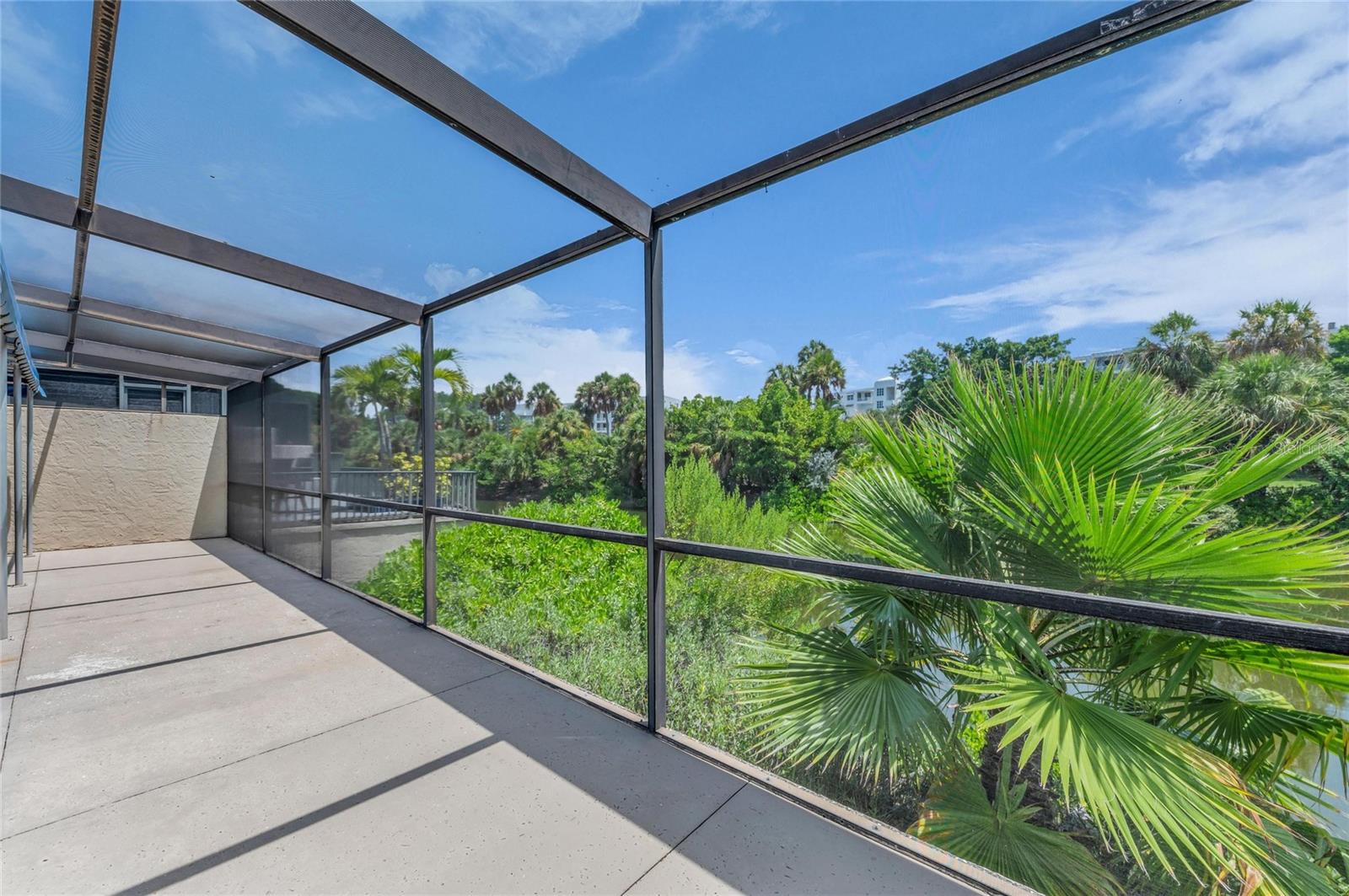 2350 HARBOUR OAKS DR — photo 43