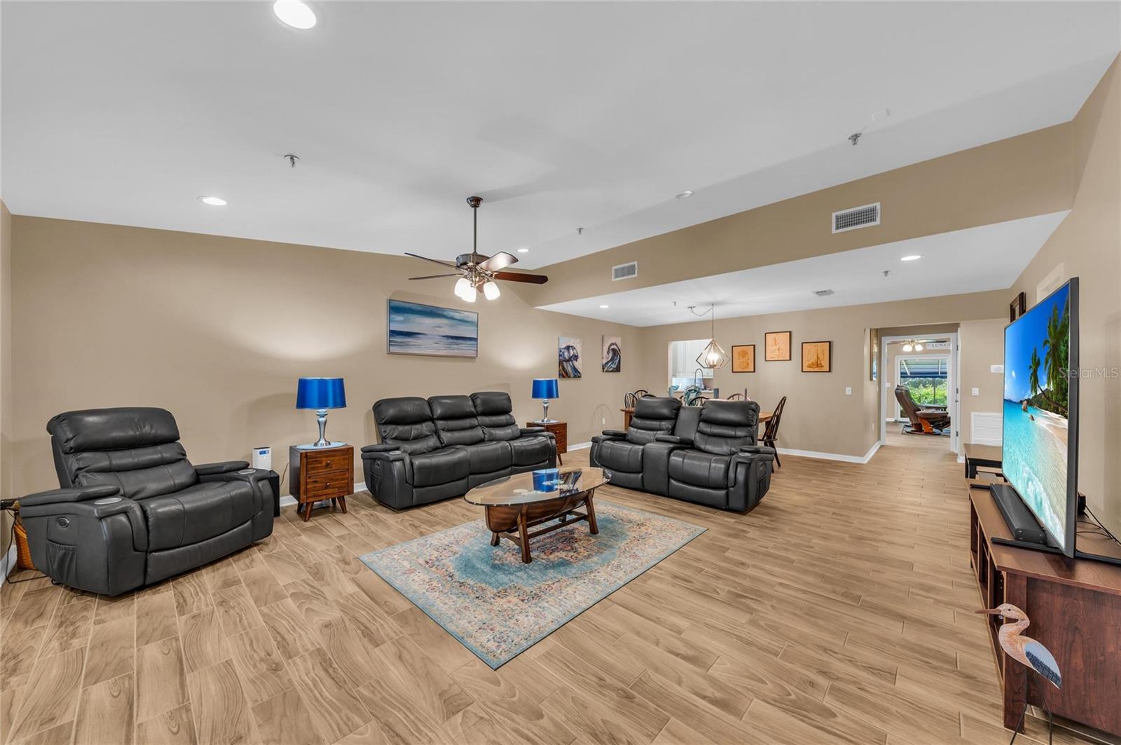 2350 HARBOUR OAKS DR — photo 6