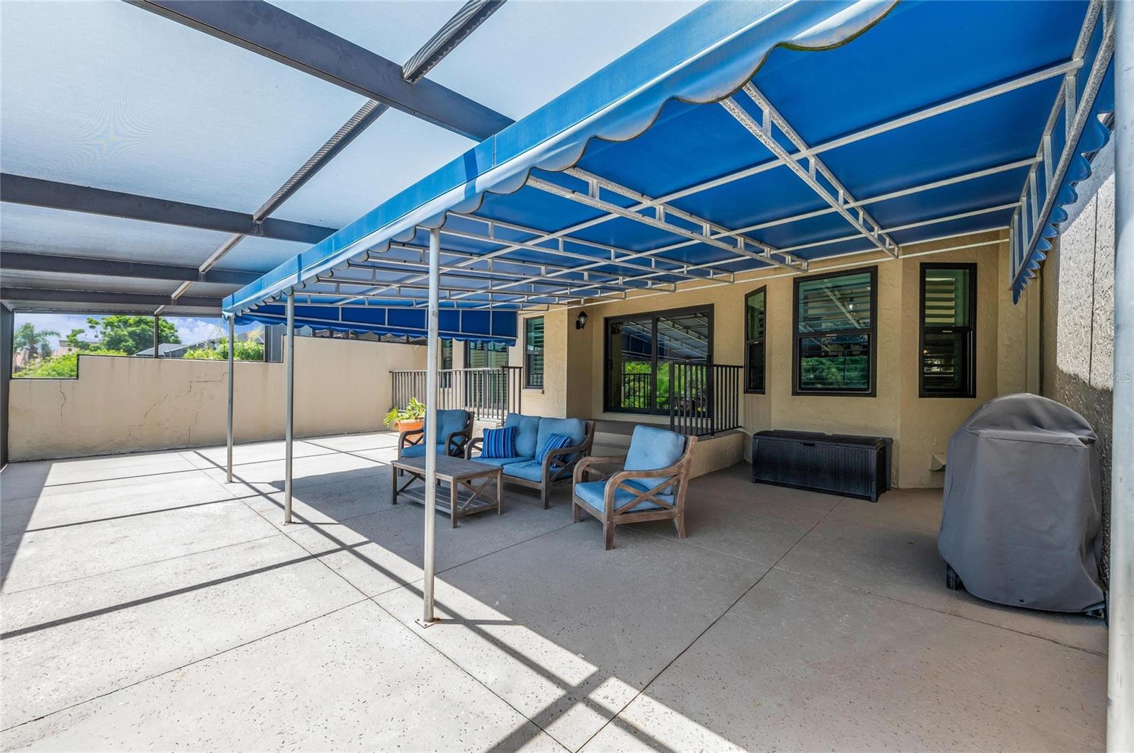2350 HARBOUR OAKS DR — photo 41