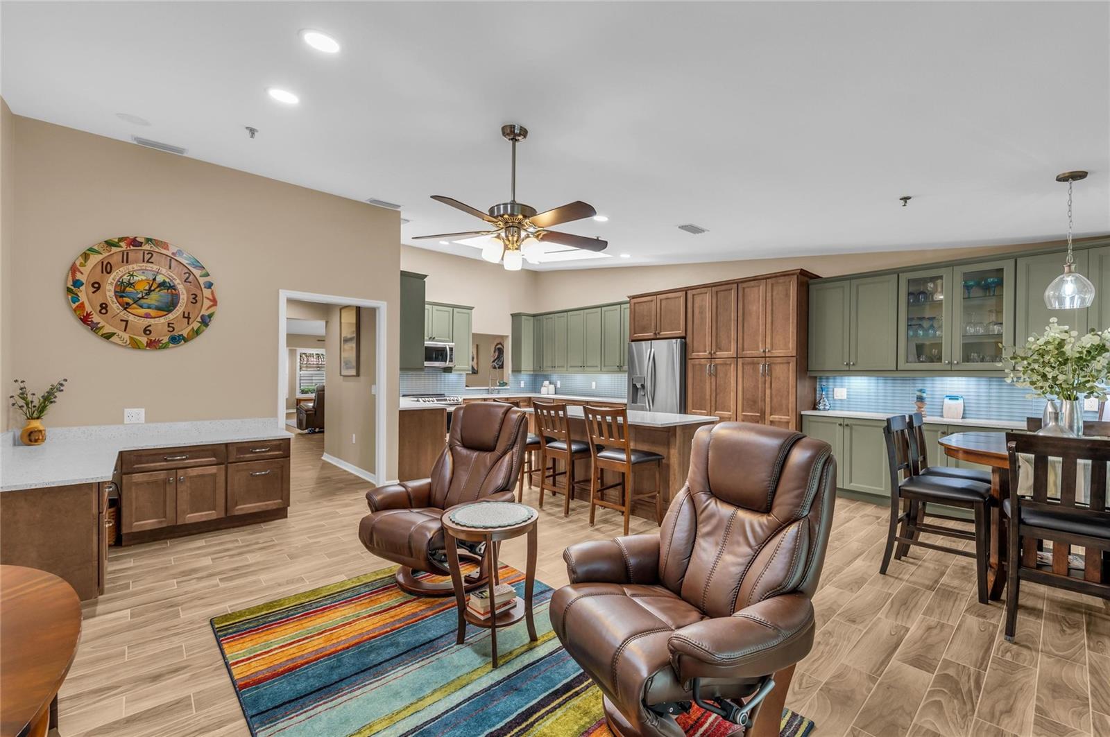 2350 HARBOUR OAKS DR — photo 23