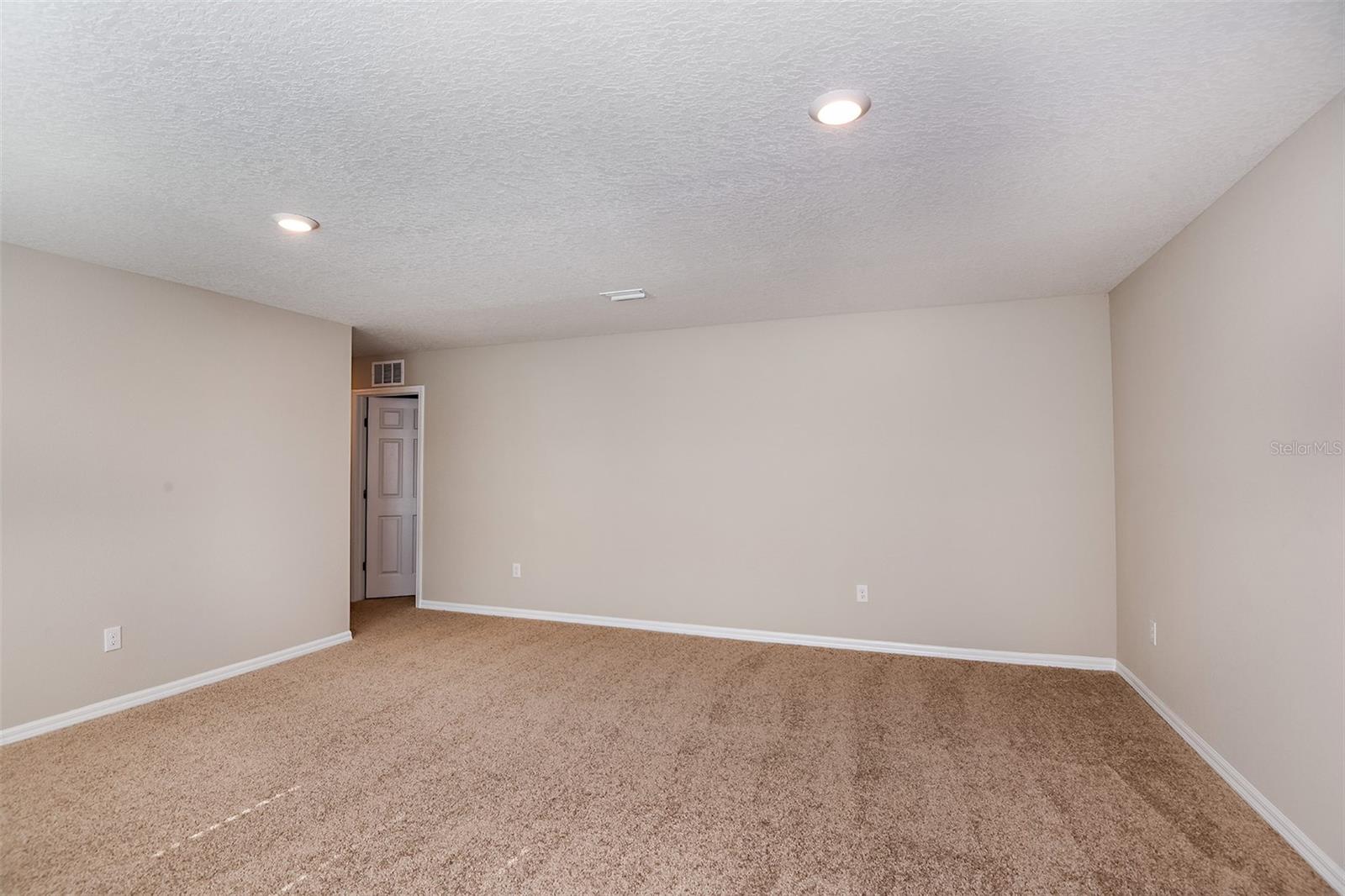 36613 SAGEMOOR DR — photo 22