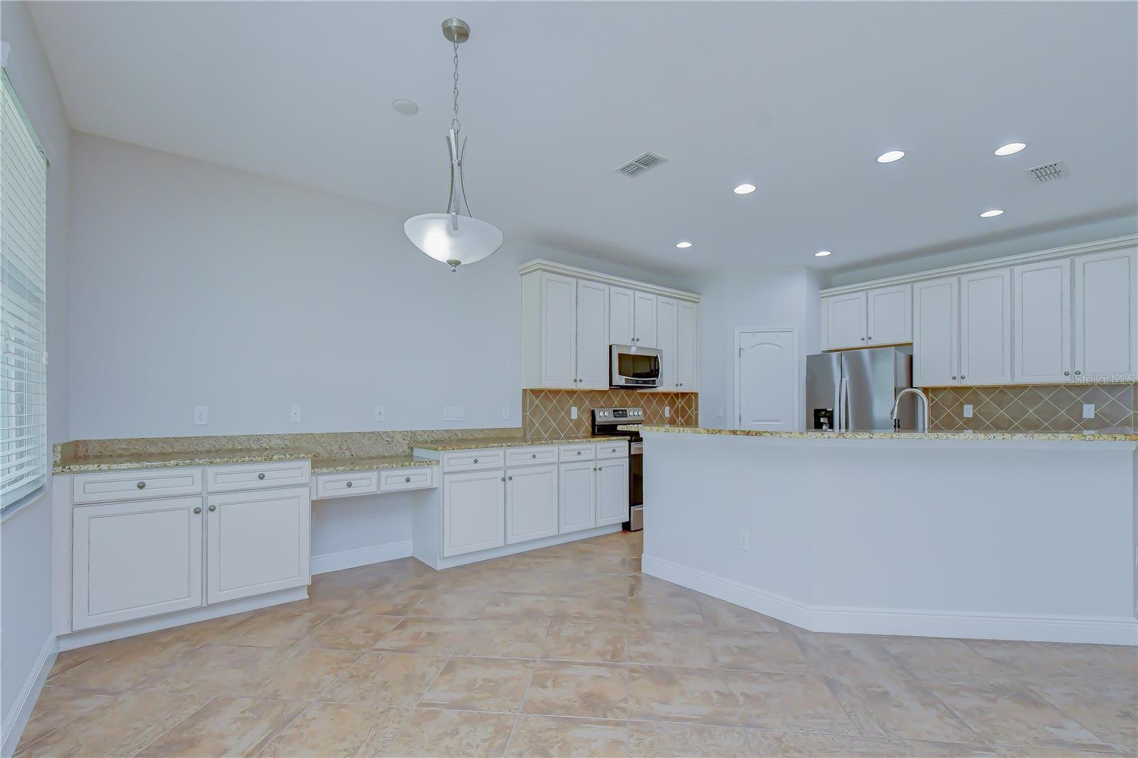 6622 FAIRWATER DR — photo 13