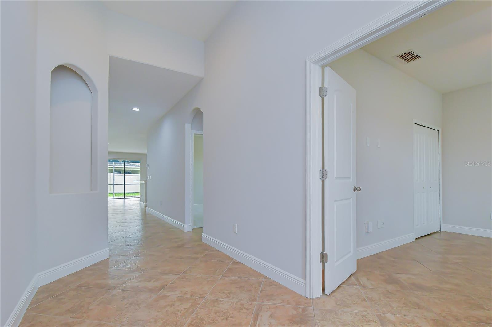 6622 FAIRWATER DR — photo 7