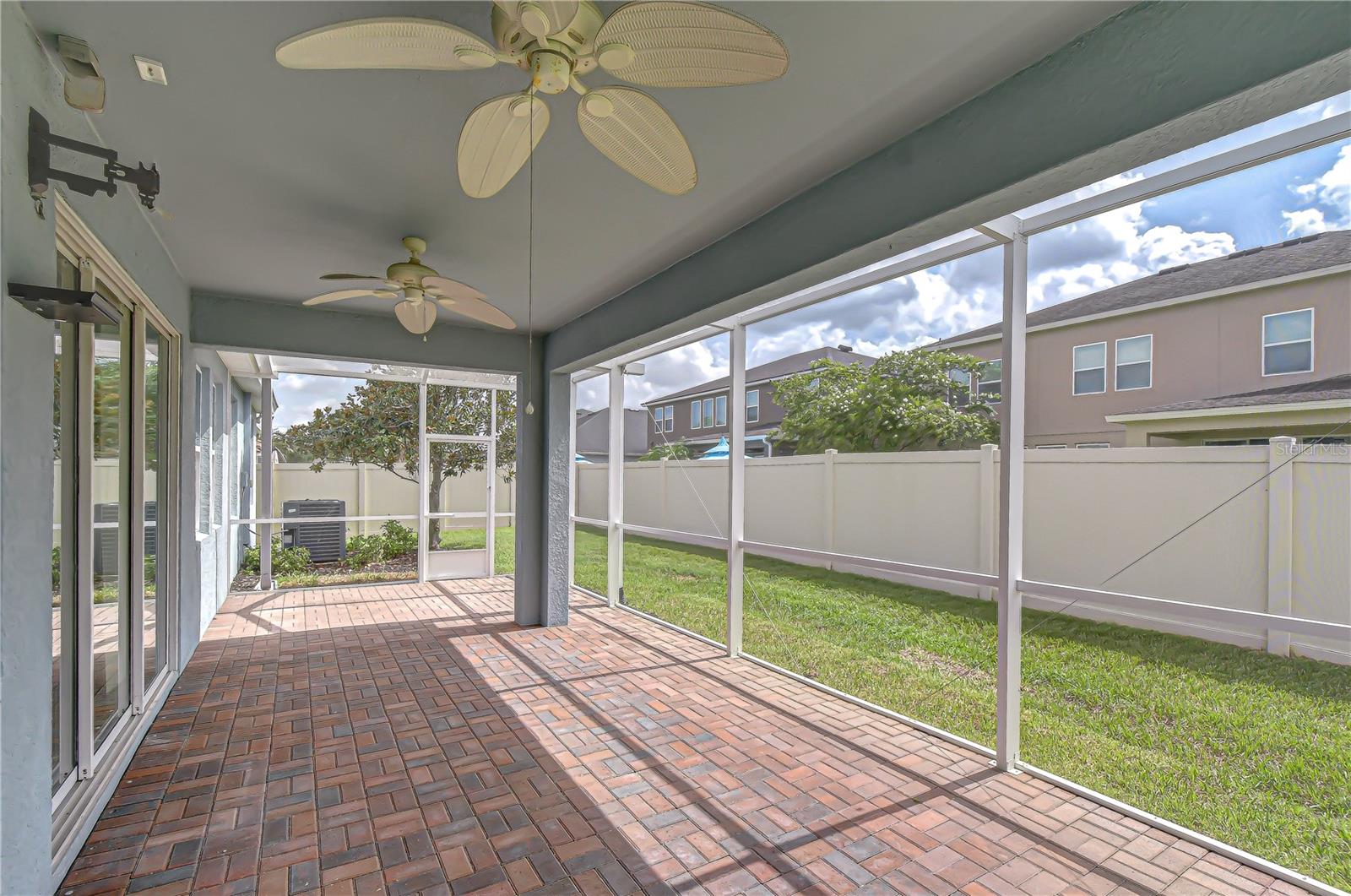 6622 FAIRWATER DR — photo 29