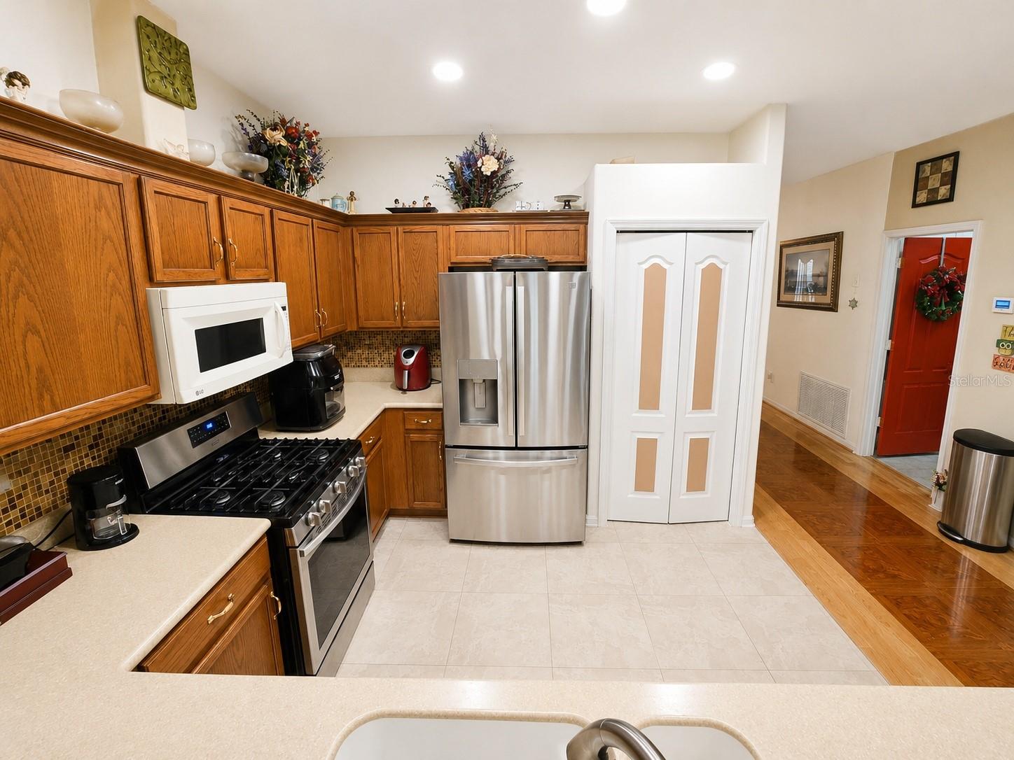 9305 MANDRAKE CT — photo 7