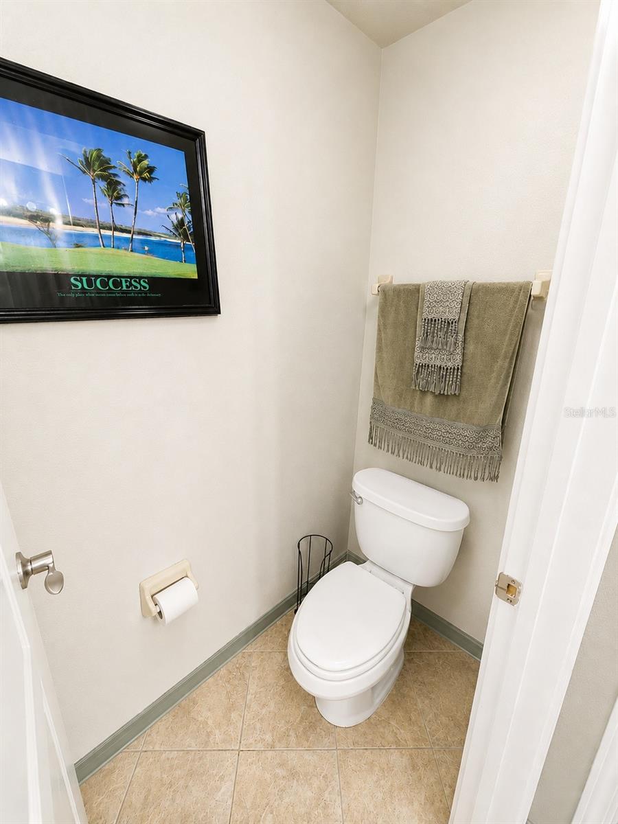 9305 MANDRAKE CT — photo 13